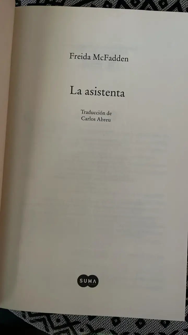 Libro 'La Asistenta' de Freida McFadden - 3
