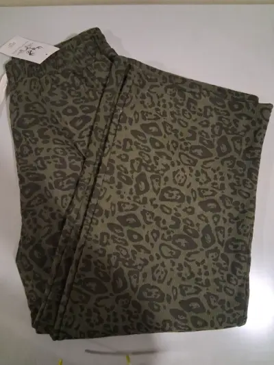 Pantalón cotele  animal print - miniatura 3