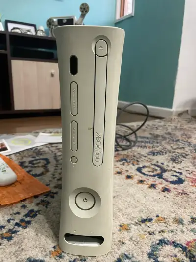 Consola Xbox 360 con caja y manuales - miniatura 5