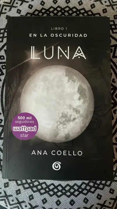 Libro 'Luna' de Ana Coello - miniatura 1