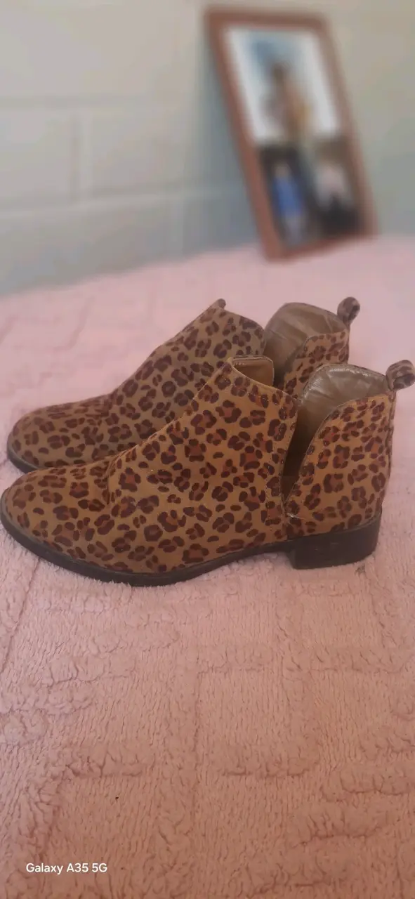 Botines de leopardo para mujer