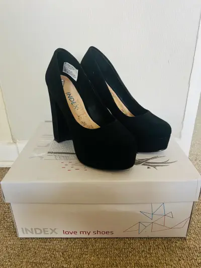 Tacones negros plantilla cuero index  talla 35 - miniatura 1