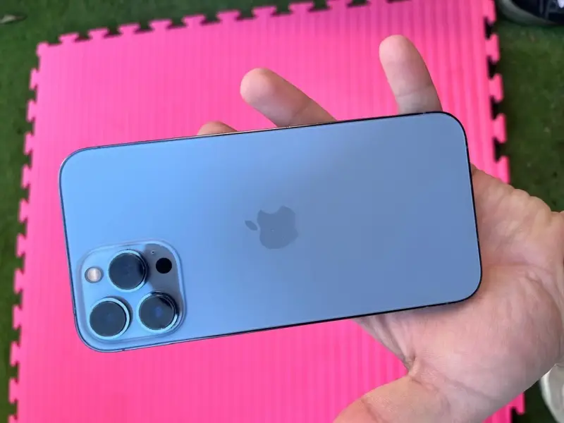iPhone 13 Pro Max azul 256GB - 2
