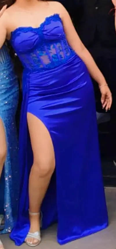 Vestido de gala azul con corsé y abertura - miniatura 2