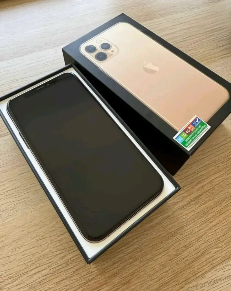 iPhone 11 Pro en caja original - 1