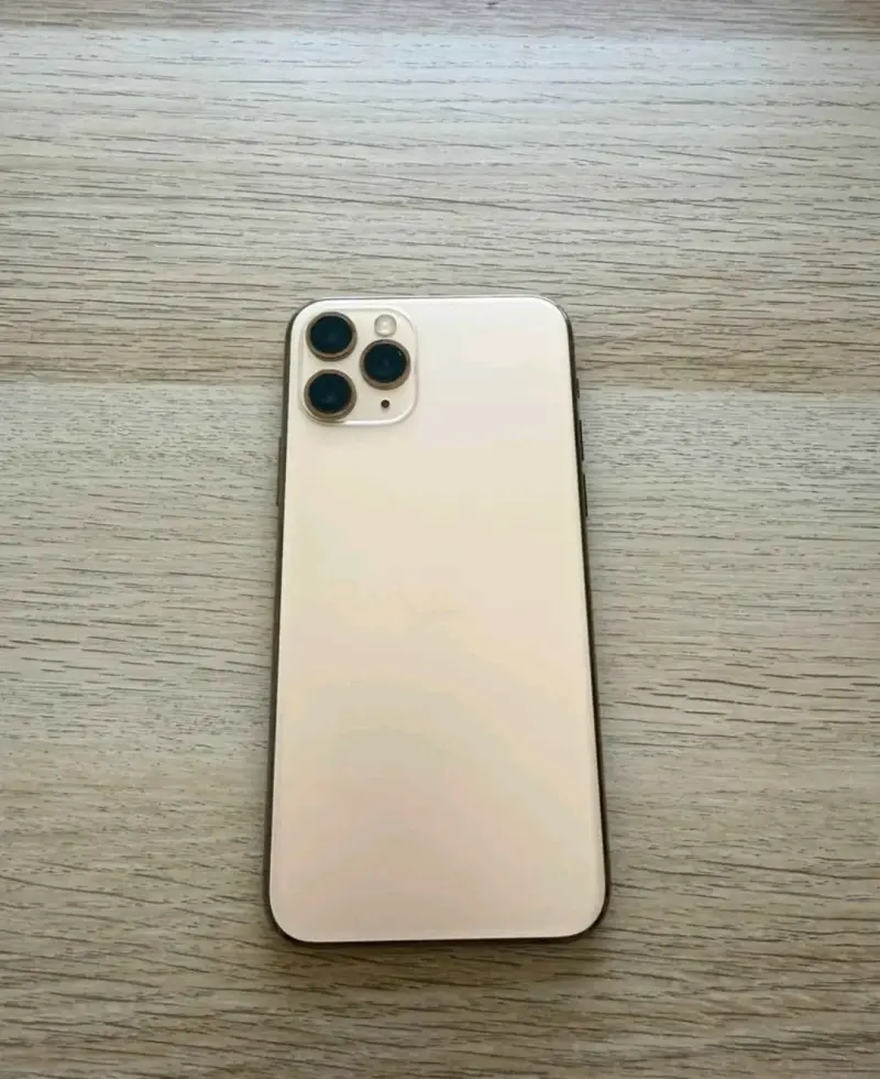 iPhone 11 Pro en caja original - 4