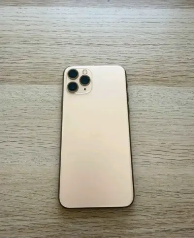 iPhone 11 Pro en caja original - miniatura 4
