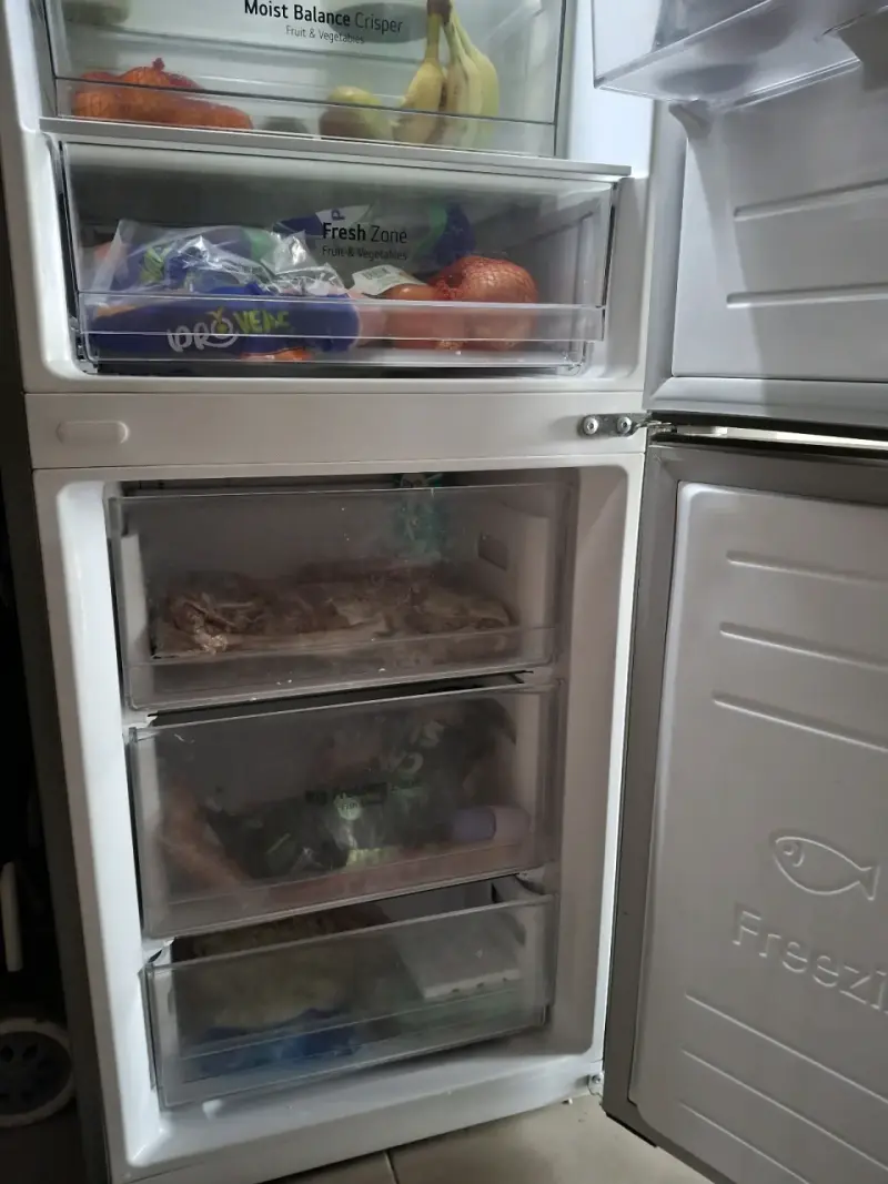 Refrigerador LG Inoxidable con ThinQ - 2