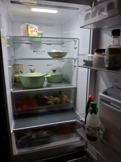 Refrigerador LG Inoxidable con ThinQ - miniatura 5