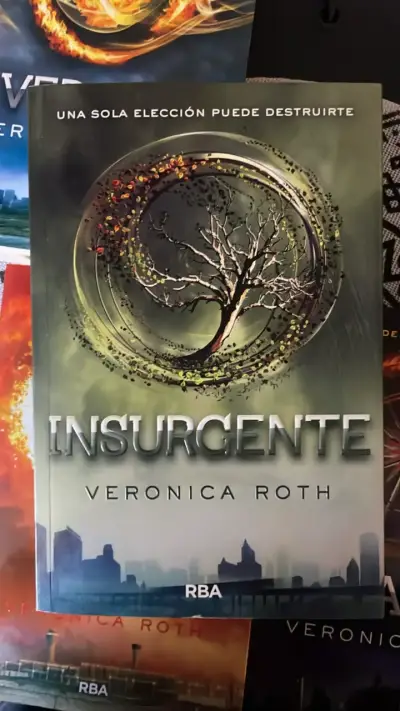 Colección completa saga Divergente Veronica Roth - miniatura 3