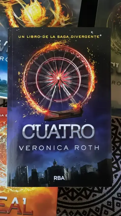 Colección completa saga Divergente Veronica Roth - miniatura 5