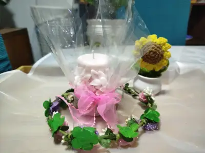 Vela decorativa Buda rosa con flores - miniatura 7