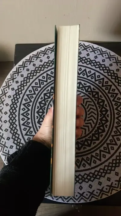 Libro 'Una Promesa de Cien Años' de M. Ignacia - miniatura 4