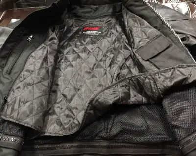 Chaqueta de cuero negra para motociclista - miniatura 4