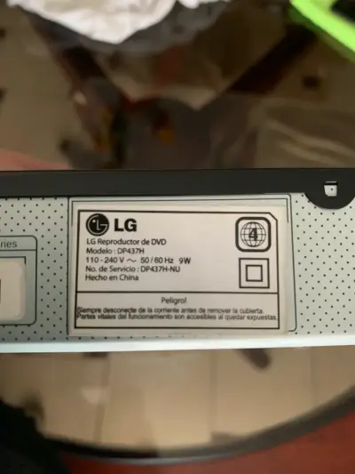 Reproductor de DVD LG con HDMI y control remoto - miniatura 3