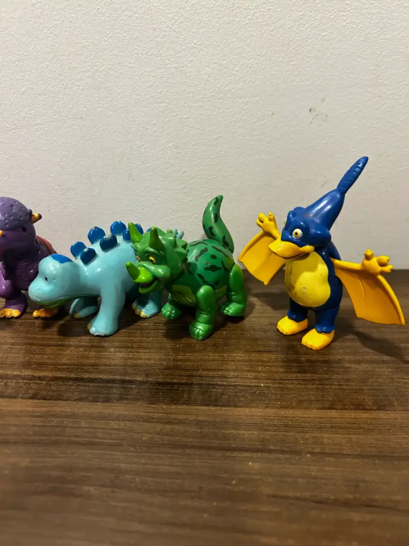 Set de dinosaurios T-rex  Disney - 3