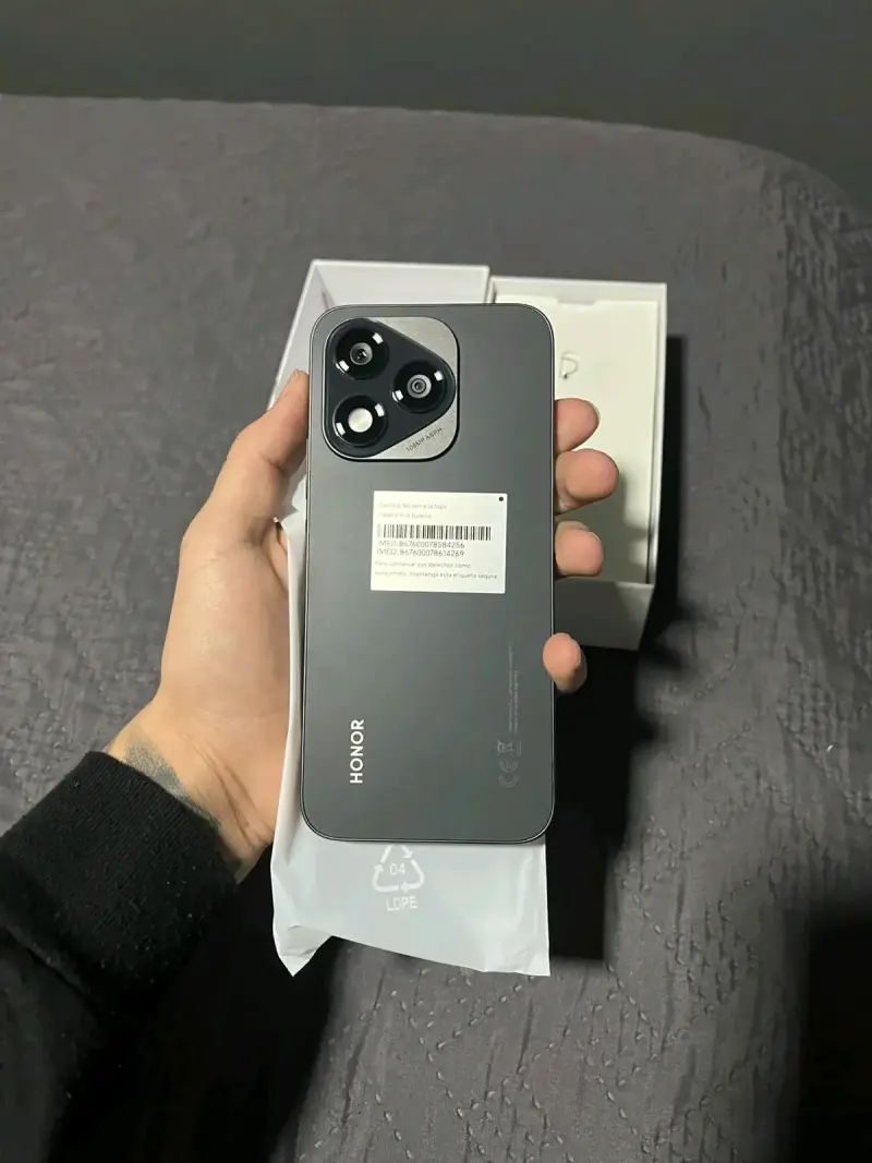 Cargador rápido USB con cable incluido - 2