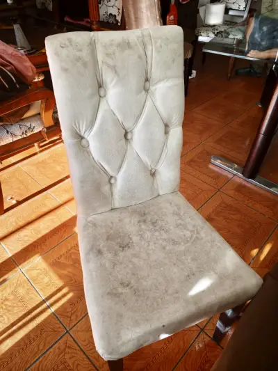 Mesa de comedor de vidrio con 6 sillas - miniatura 4