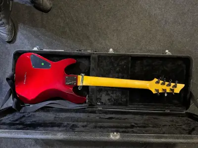 Guitarra eléctrica roja de 7 cuerdas Modelo C-7 - miniatura 3