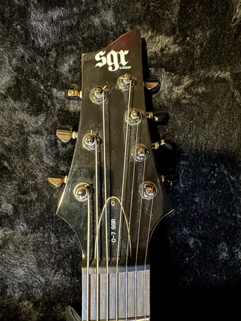 Guitarra eléctrica roja de 7 cuerdas Modelo C-7 - 4