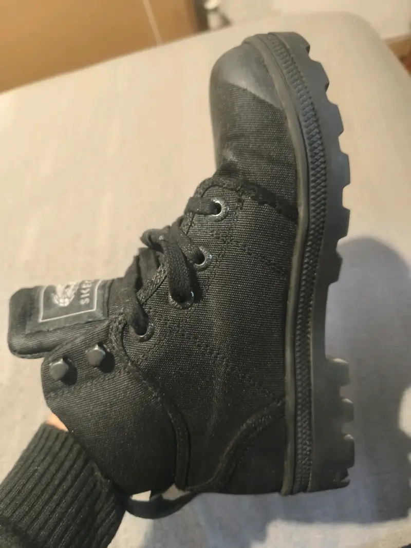 Botas negras de seguridad - 1