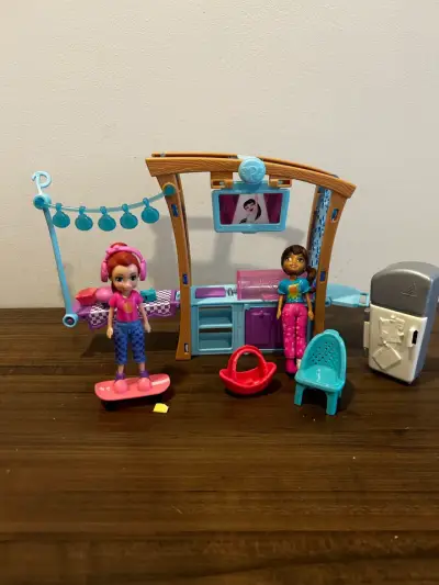Polly Pocket Fiesta de Parrilladas Mattel - miniatura 1