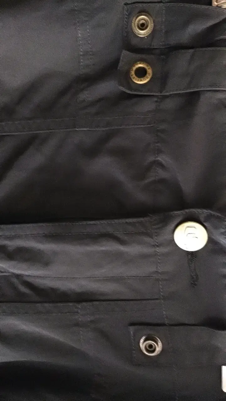 Pantalones negros de hombre en buen estado - 2