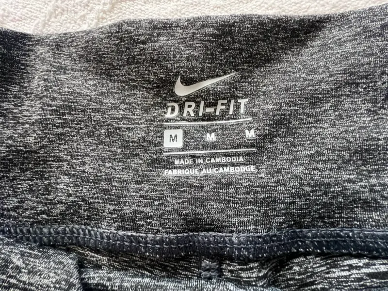 Shorts deportivos Nike Pro gris talla M - 3