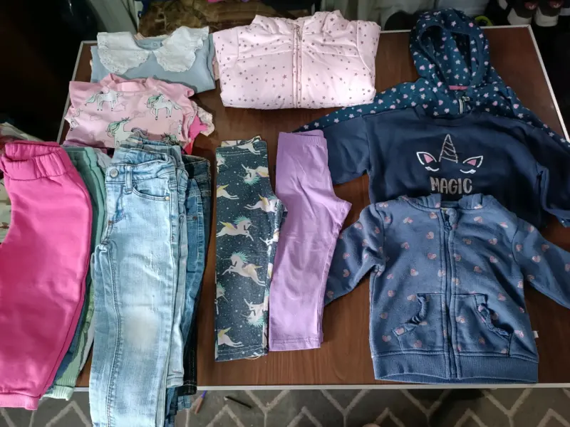 Lote de ropa niña Talla 18-24M/ T2