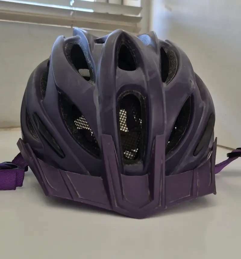 Casco de bicicleta TRIP morado y blanco - 2