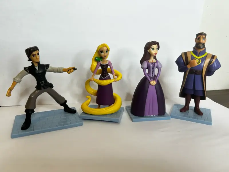 Set Figuras Rapunzel Disney 4 figuras Enredados - 4