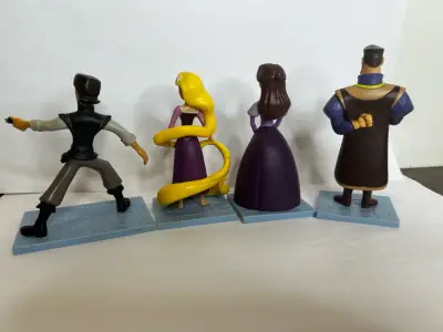 Set Figuras Rapunzel Disney 4 figuras Enredados - miniatura 6