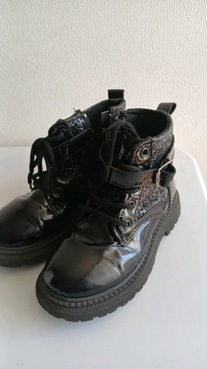Botines negros de charol para niños talla 29 - 2