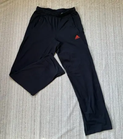 Pantalones deportivos Adidas negros para hombre - miniatura 1