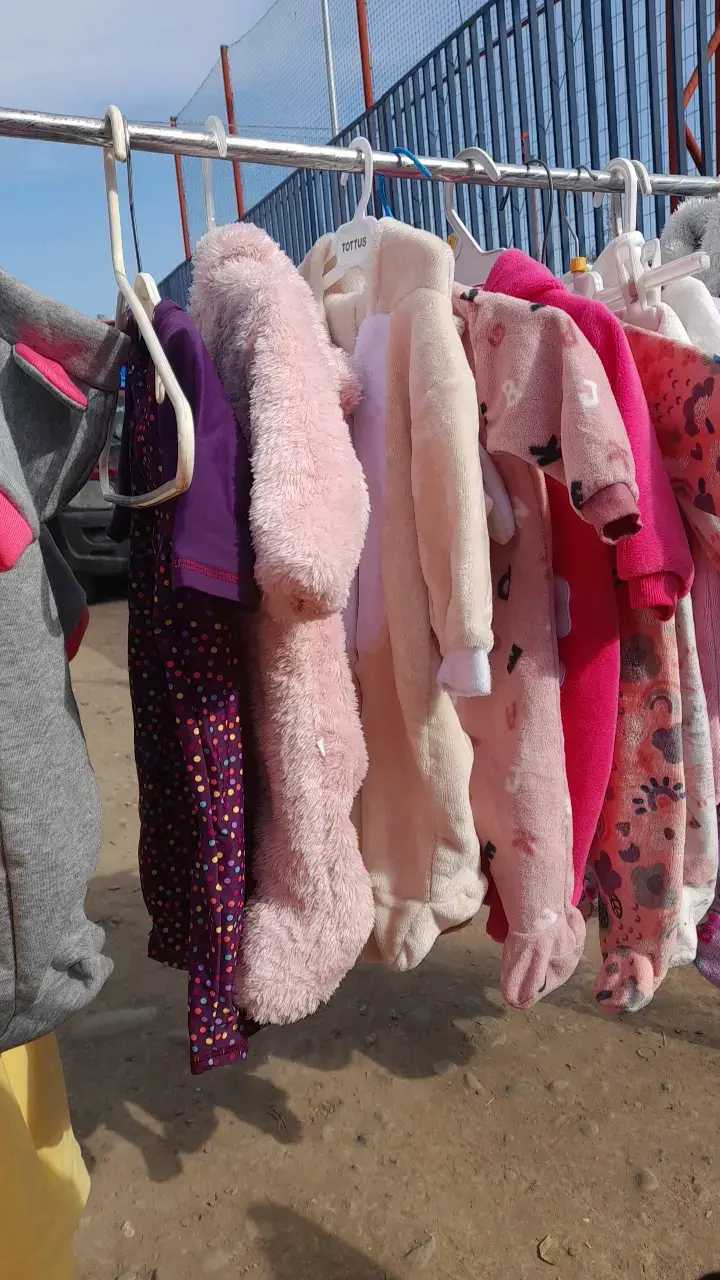 Lote de ropa infantil variada - 3