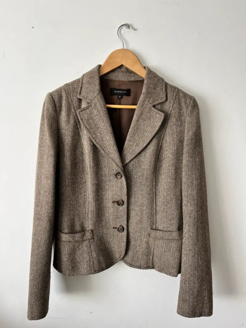 Blazer de lana beige marca Marquis
