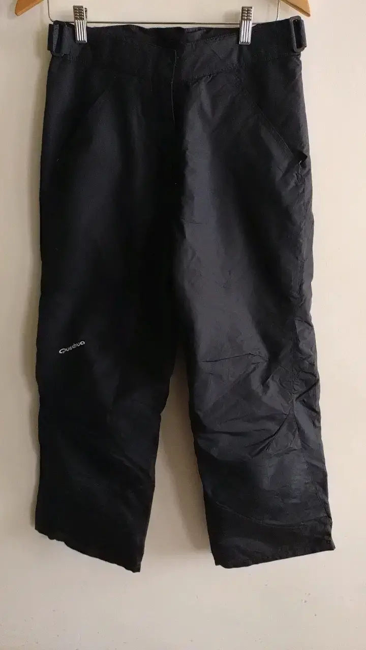Pantalones de trekking Quechua negros - 1