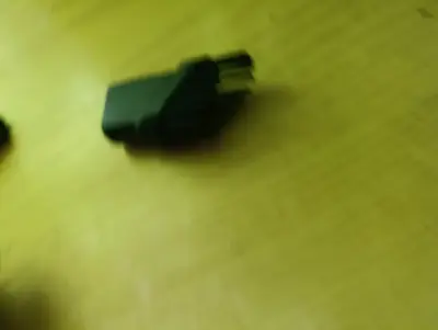 Mini aspiradora portátil para auto - miniatura 5