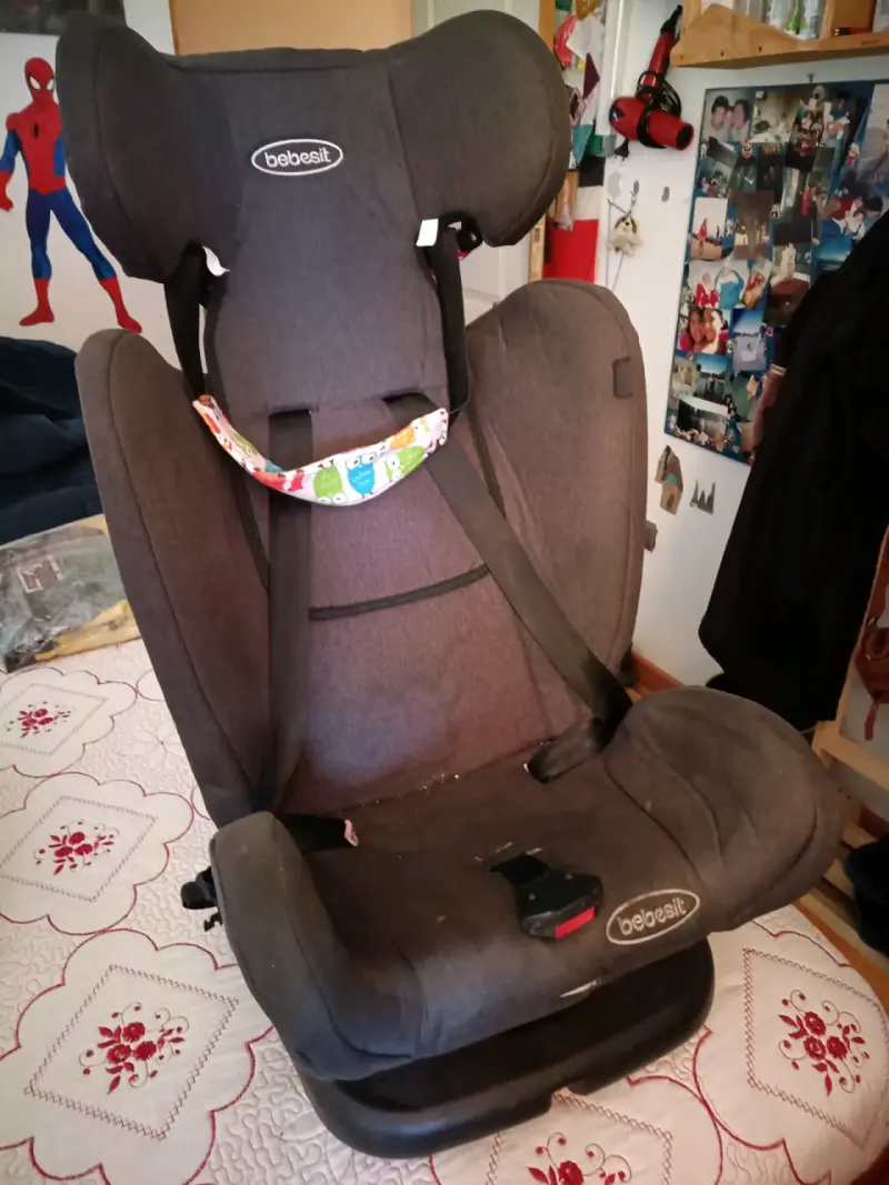 Silla de auto Bebesit gris - 1