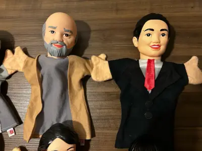 Set de títeres Familia Asiática 6 figuras Sho Time - miniatura 3