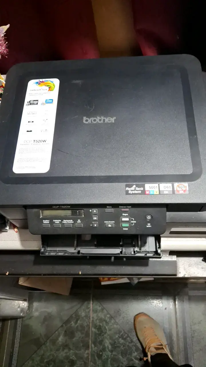 Impresora multifuncional Brother DCP-T520W