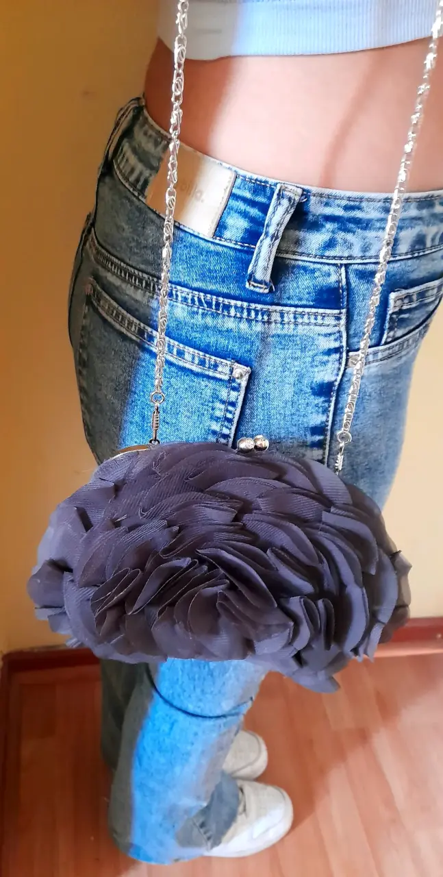 2 Carteras de fiesta con lindo diseño. - 4