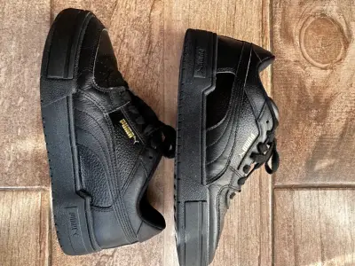 Zapatillas negras Puma clásicas talla 44 - miniatura 1