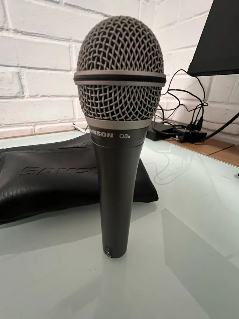 Micrófono Samson Q8x dinámico profesional - 3