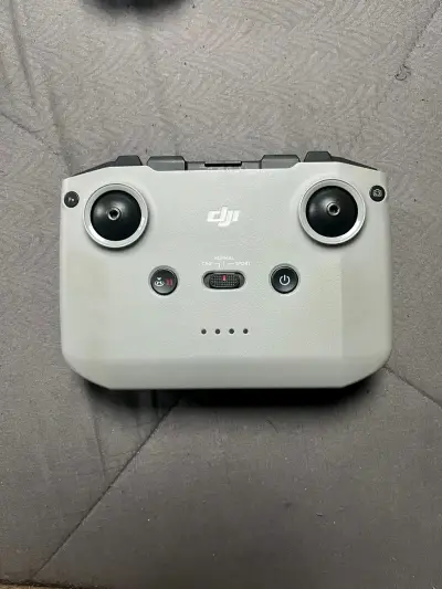Drone DJI MINI 4 K - miniatura 4