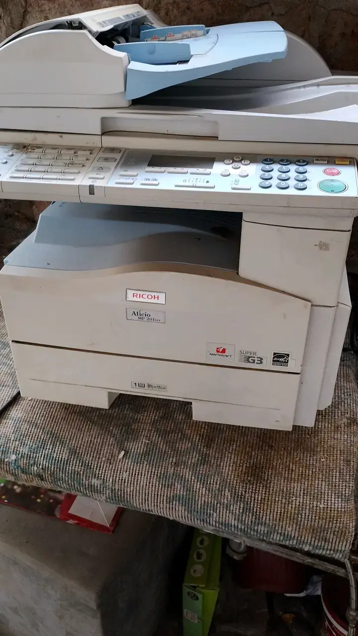 Impresora multifuncional Ricoh Aficio MP 201SPF