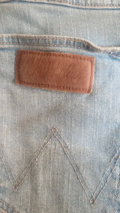 Jeans de mezclilla para hombre - miniatura 8