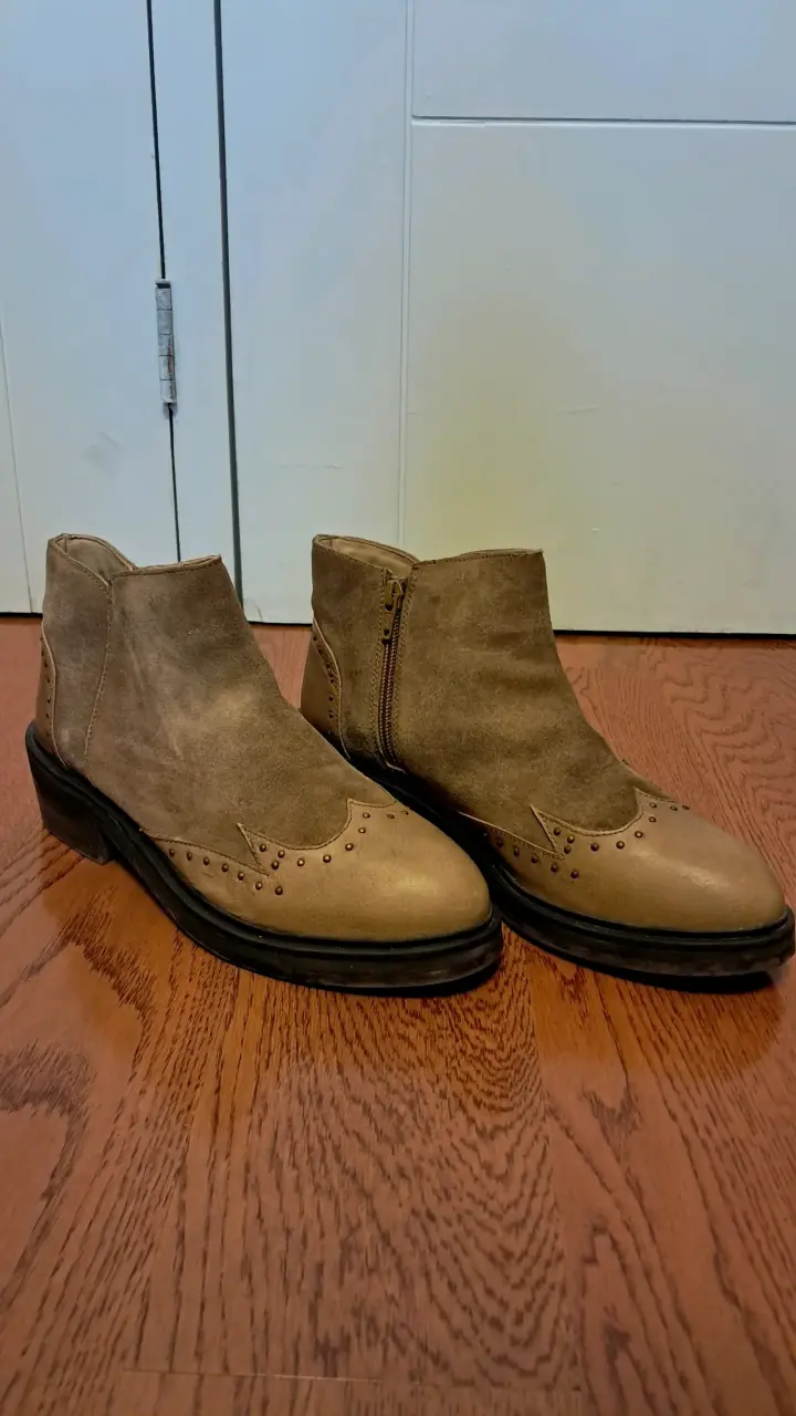 Botines de cuero marca Umbrale - 2