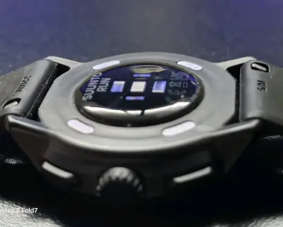 Reloj deportivo Suunto Run correa negra - miniatura 4