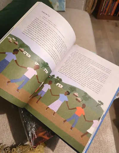 Libro 'Pasaporte a la Felicidad' de Megan C. Hayes - miniatura 5